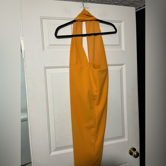 NWT pretty little thing one shoulder draped midi dress - Picture 3 of 6